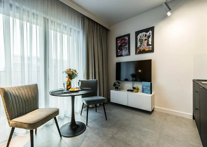 Rent Like Home - Srutowa 2 II